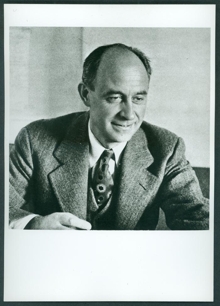 La foto di Enrico Fermi allegata alla pubblicazione